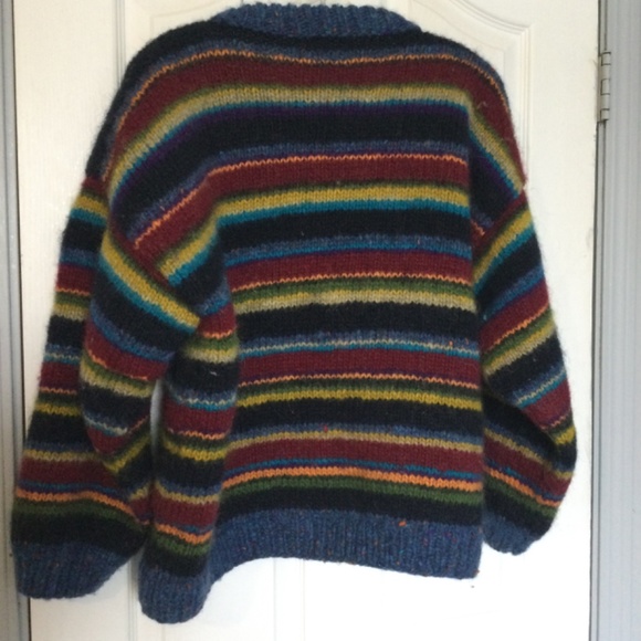 Maibritt Knits Women’s WARM Sweater Made in CANADA - Picture 3 of 6